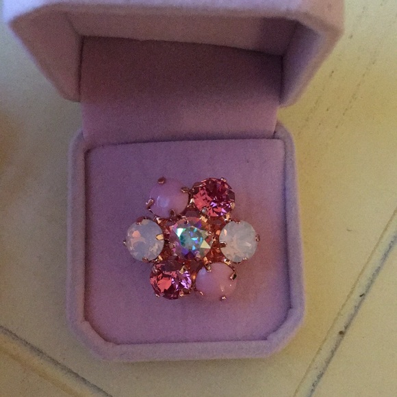 Pink Opal + Rose Pink Rose Gold Crystal Flower Statement Cocktail Ring - Picture 5 of 6